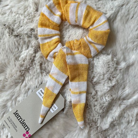 Lemlem Scrunchie Dora Gold C12 One Size Style HSA1912 - Picture 5 of 5